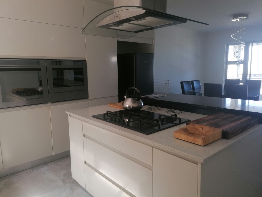 To Let 3 Bedroom Property for Rent in Muizenberg Western Cape